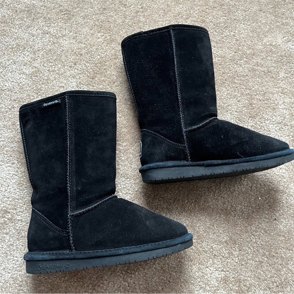 Bearpaw Black Boots